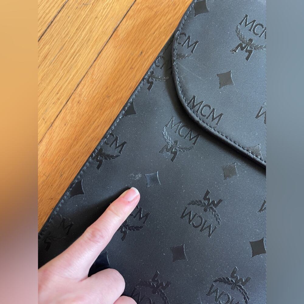 80s Vintage Black MCM Envelope Style Soft Briefcase with Key - Picture 9 of 14